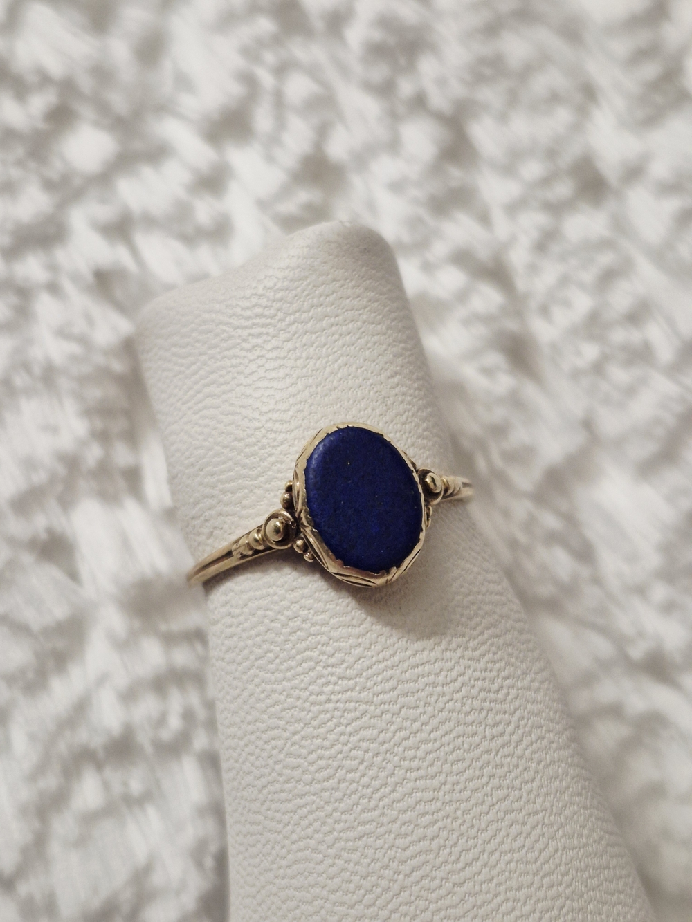 Victorian 14k Yellow Gold Oval Cut Lapis Lazuli Ring - Picture 4 of 14